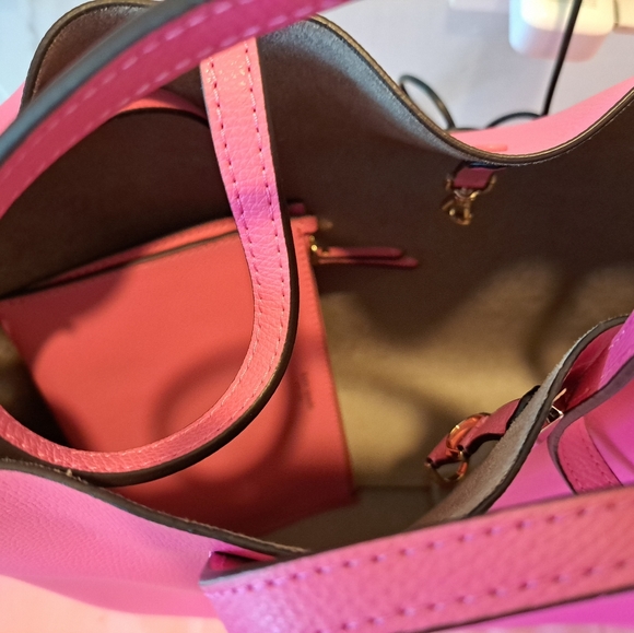 Kate spade medium tote